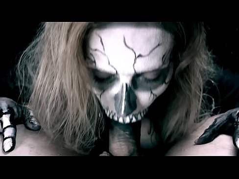 ❤️ Demon girl zuigt pik met haar zwarte mond en slikt sperma. ❤ Anal video at nl.assistdoctor23.ru ❤
