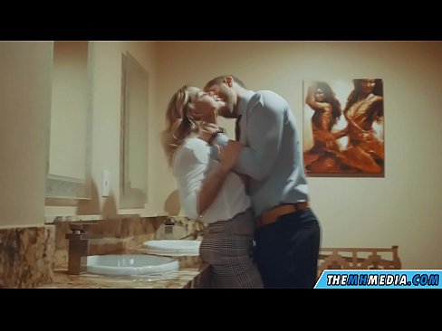 ❤️ Wanneer een rondborstige blondine je verleidt in een openbaar toilet ❤ Anal video at nl.assistdoctor23.ru ❤